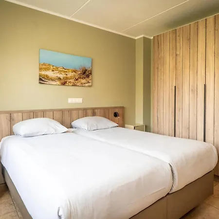 Villa Pet-free Texel With Sauna *